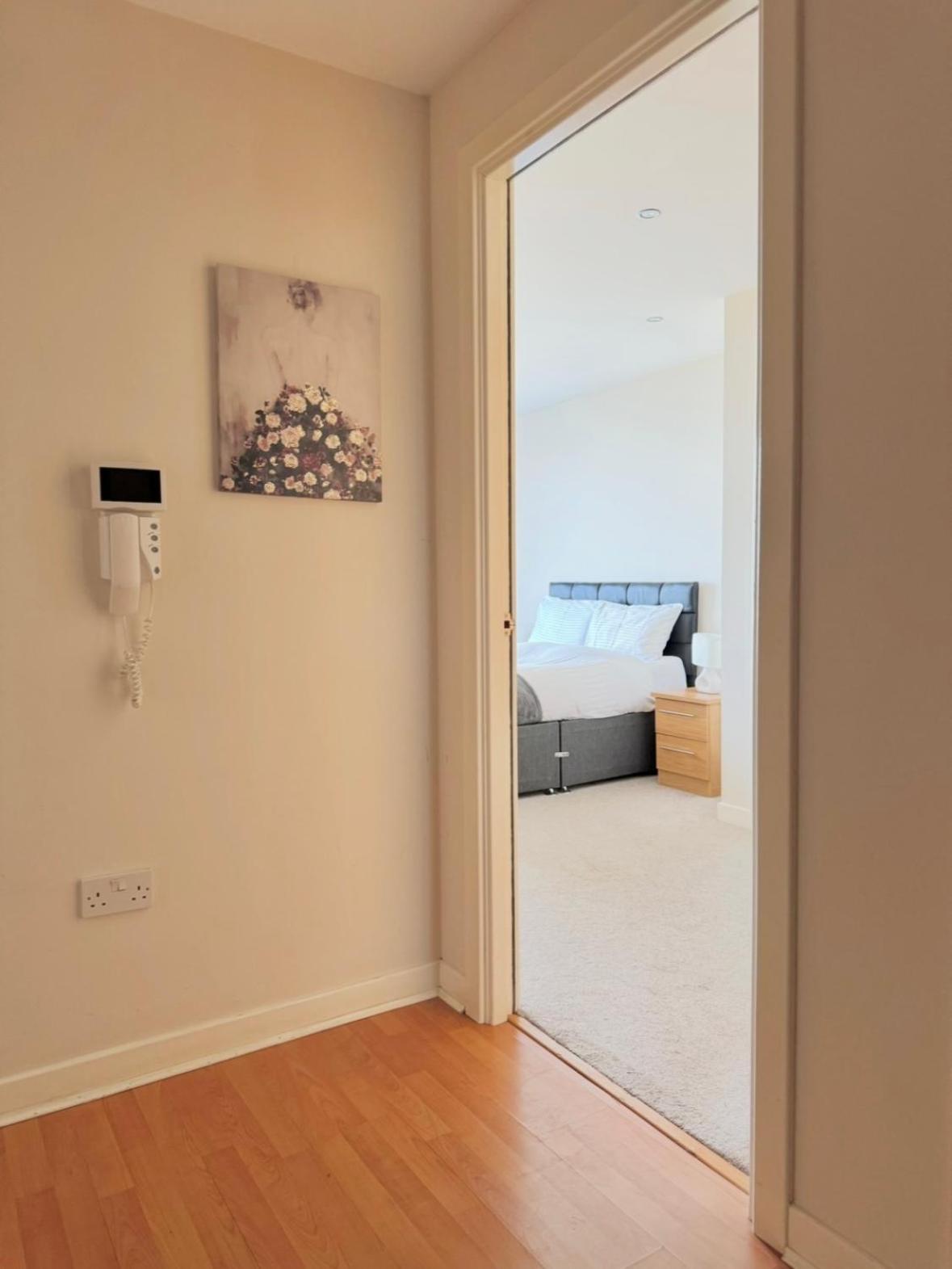 Modern Two Bedroom * Edinburgh