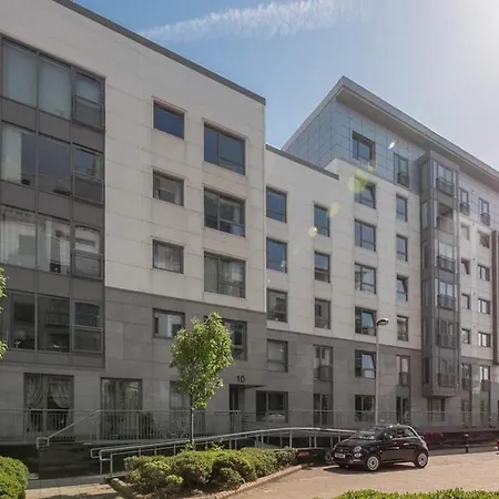 Modern Two Bedroom Apartments Edinburgh Exterior photo